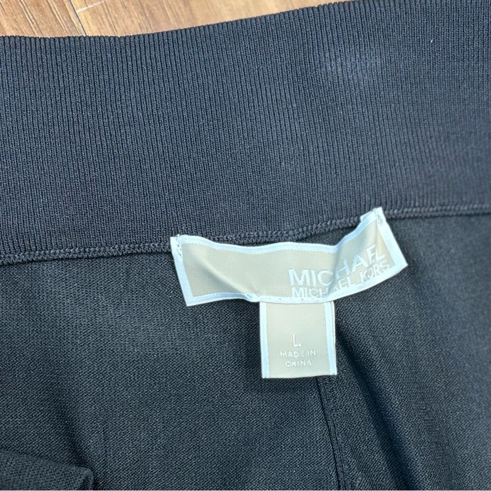 Michael Kors Black Joggers With Logo Detail - Picture 4 of 5